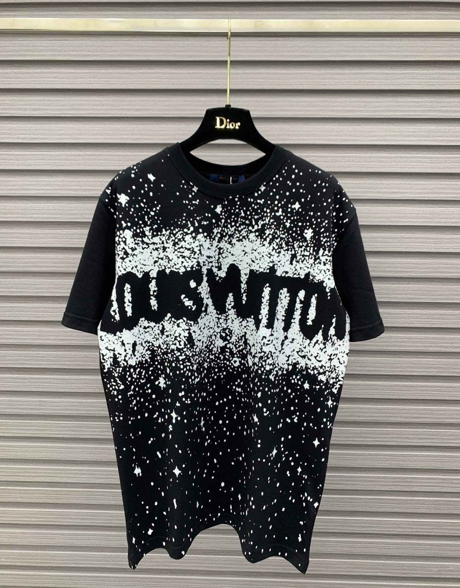 Mens Designer TShirts and Polos LOUIS VUITTON #26 Mens Designer TShirts and Polos LOUIS VUITTON